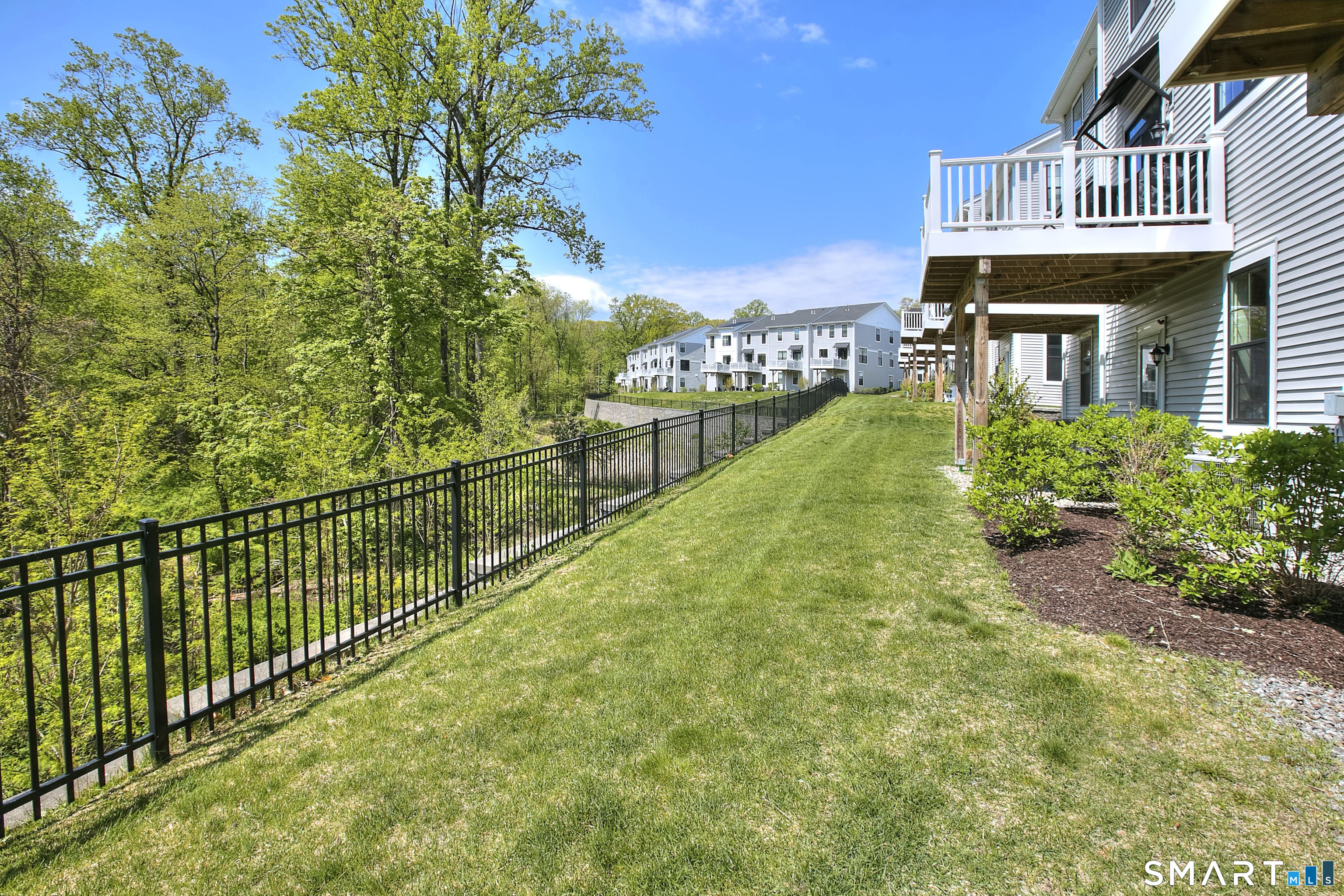 89 Brentwood Circle Danbury CT 06810