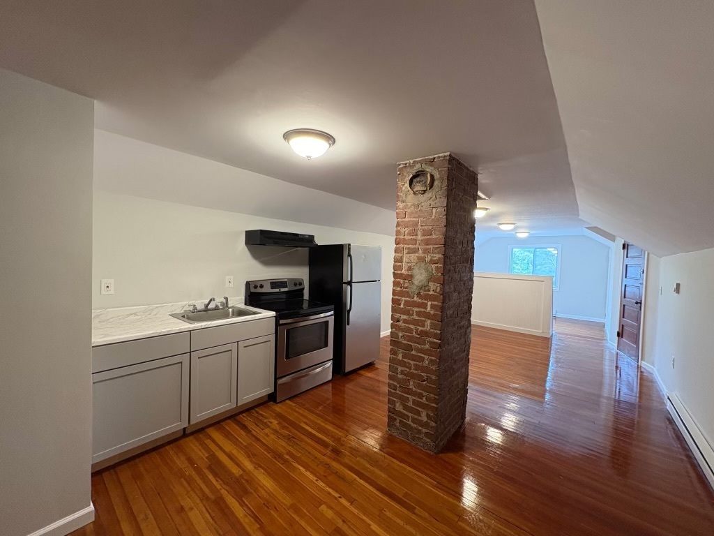 96 Chestnut Street Bristol CT 06010