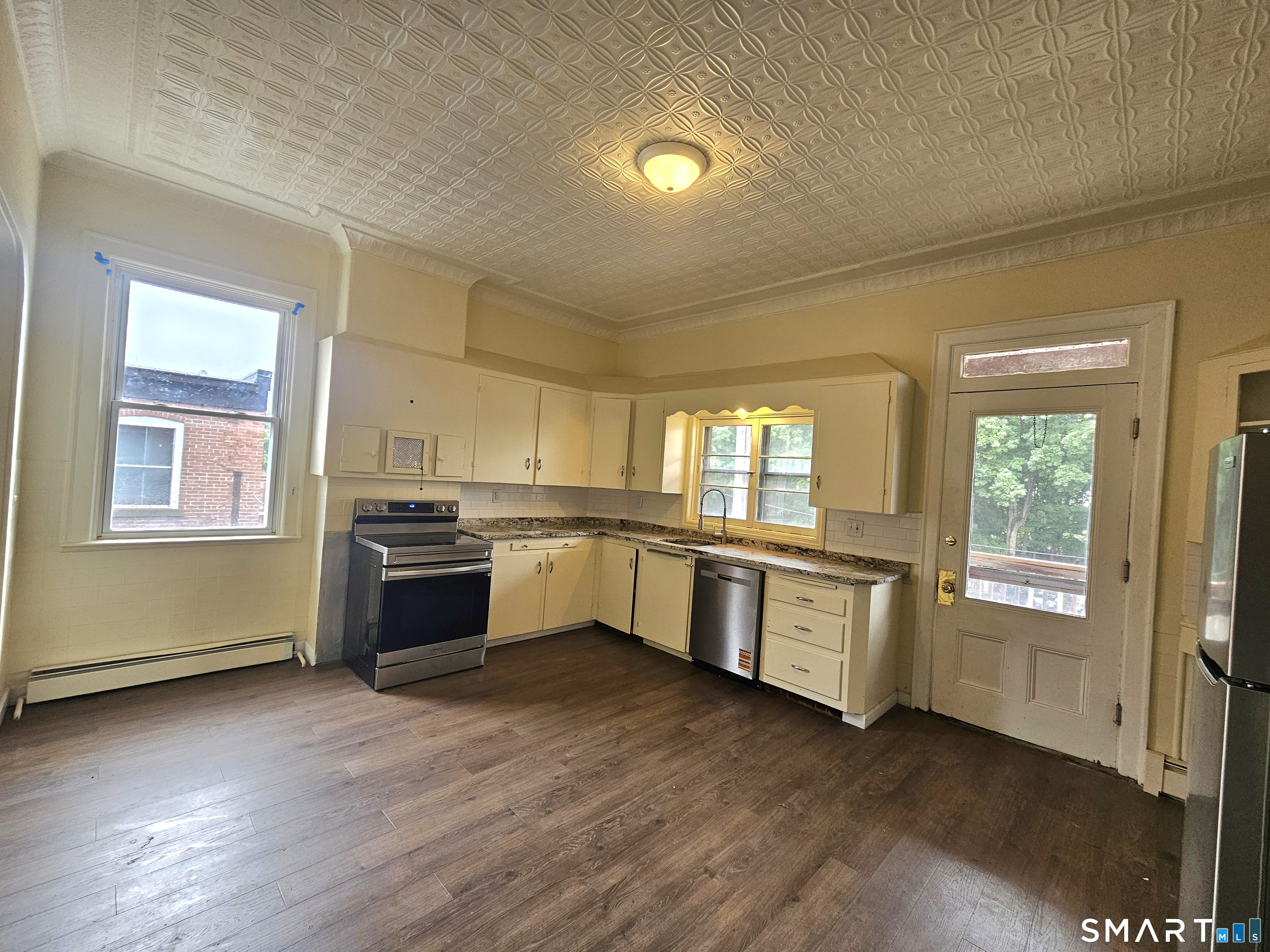 72-88 Main Street Killingly CT 06239