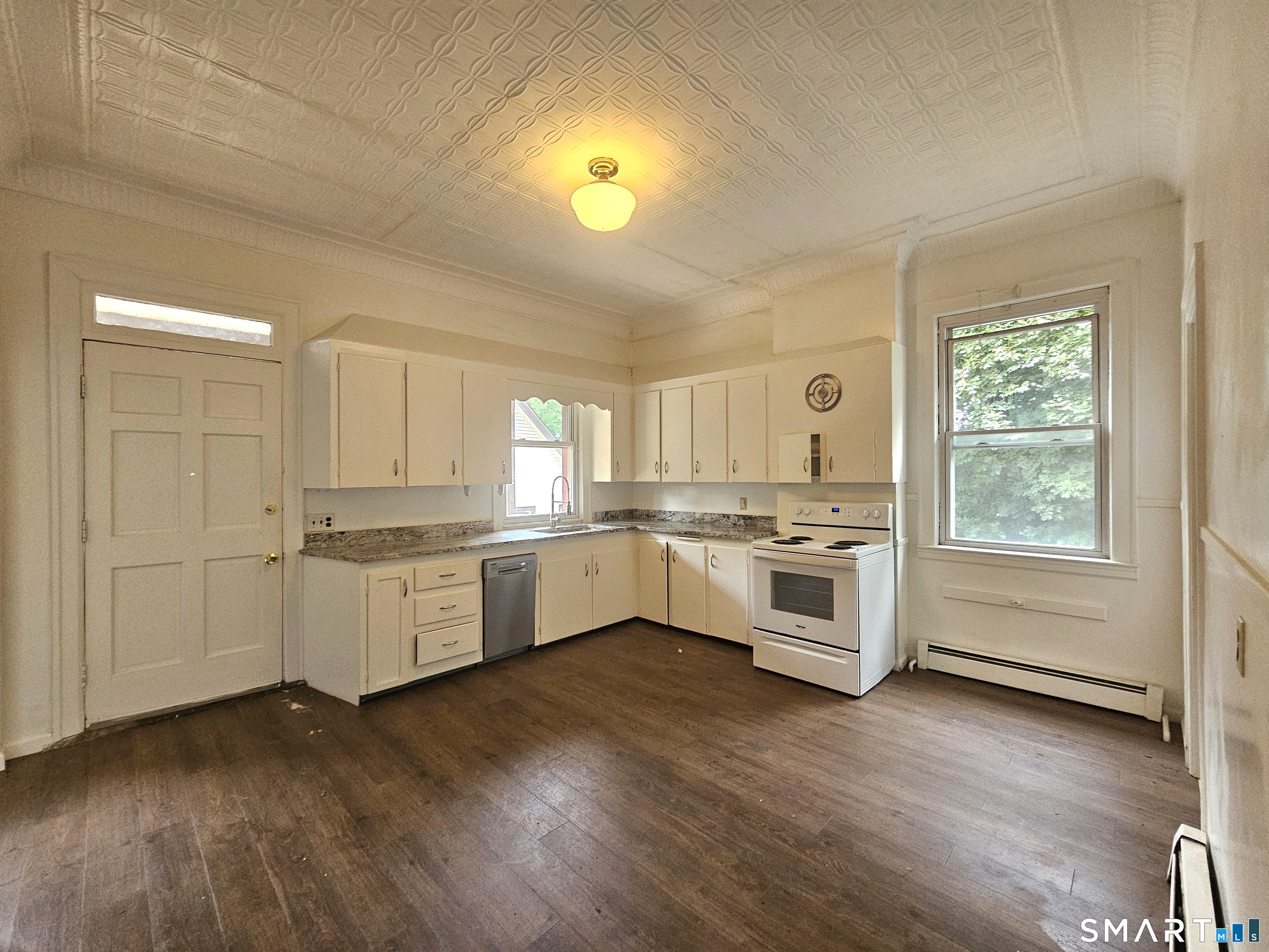 72-88 Main Street Killingly CT 06239