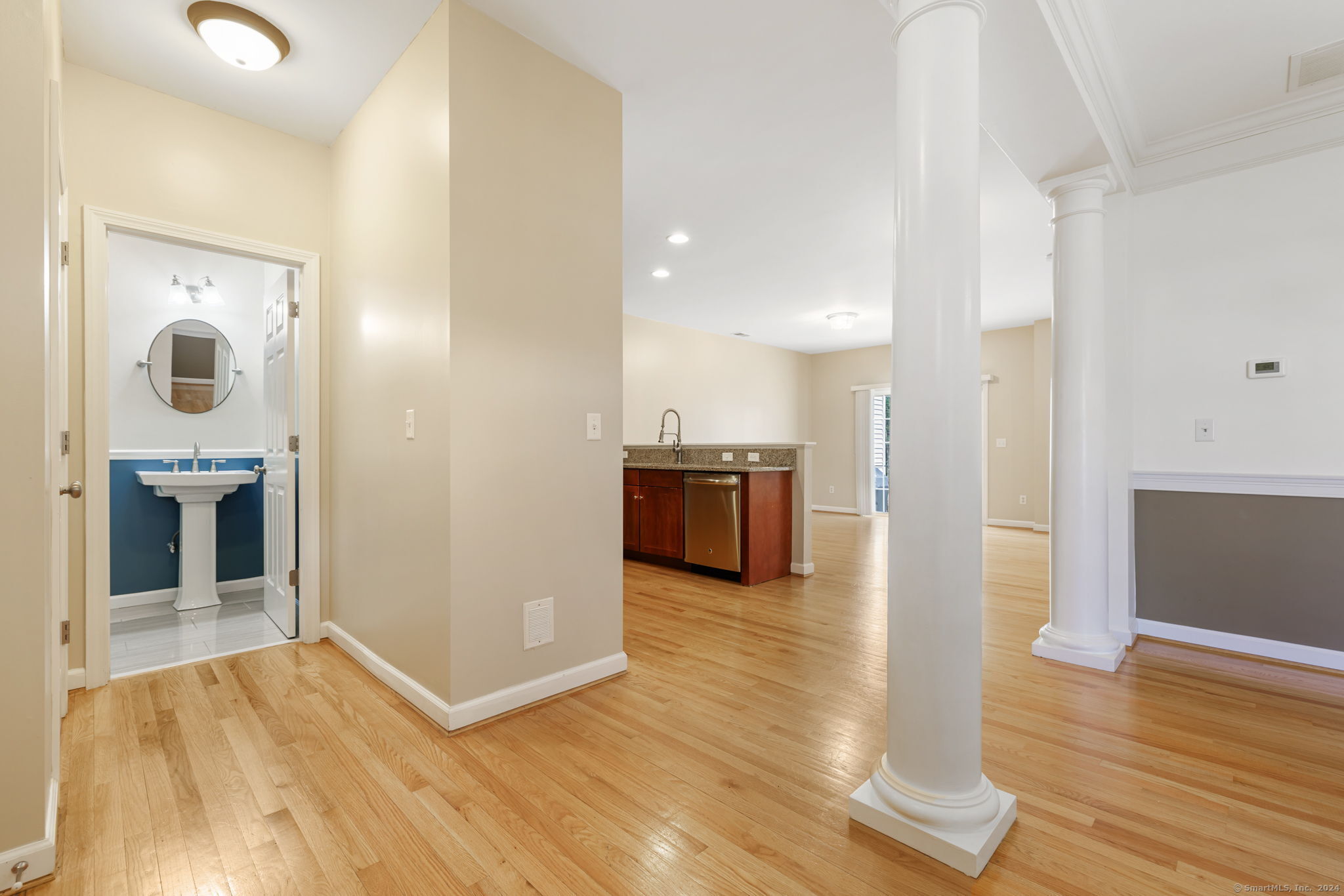 38 Brighton Park Way Bloomfield CT 06002