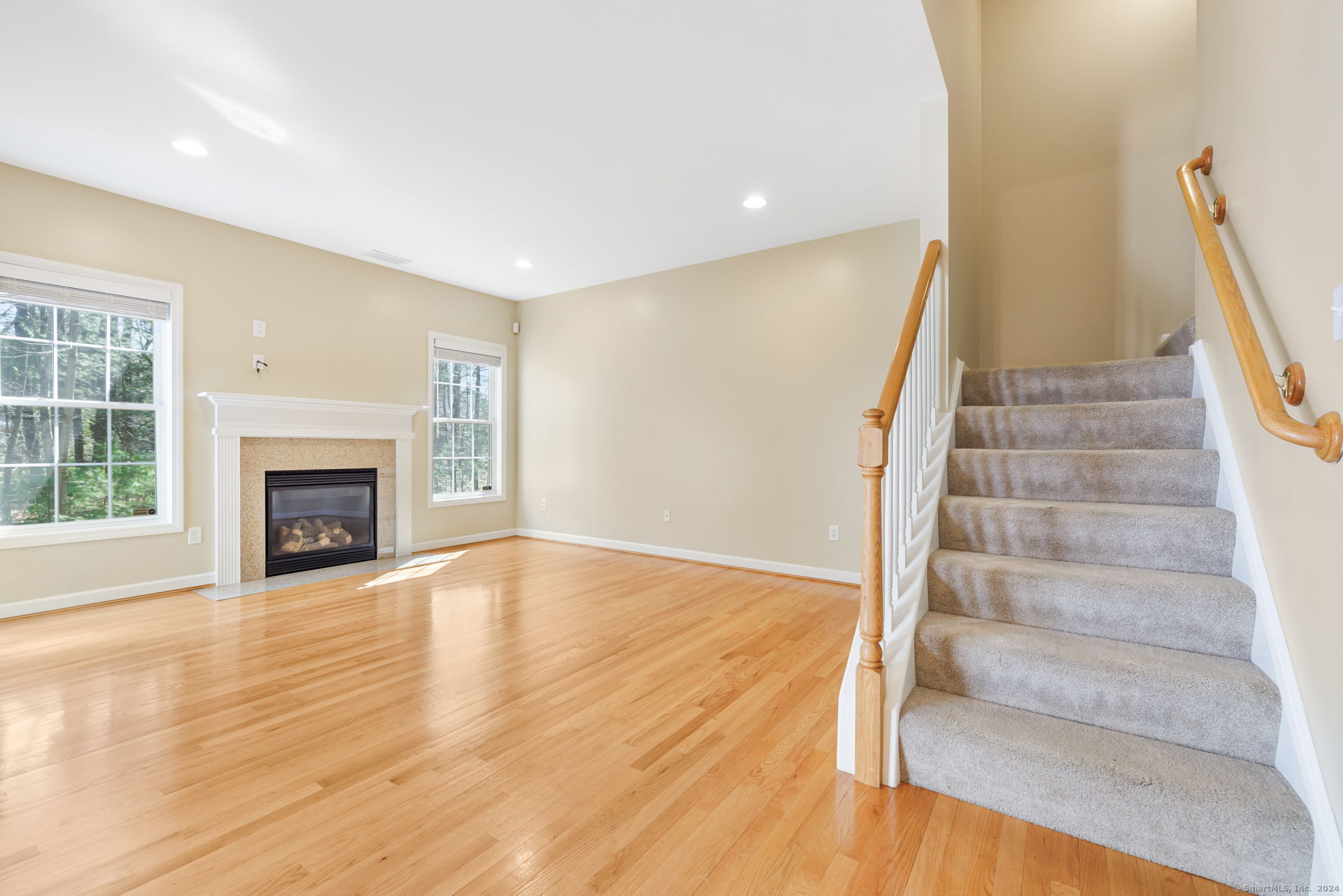 38 Brighton Park Way Bloomfield CT 06002