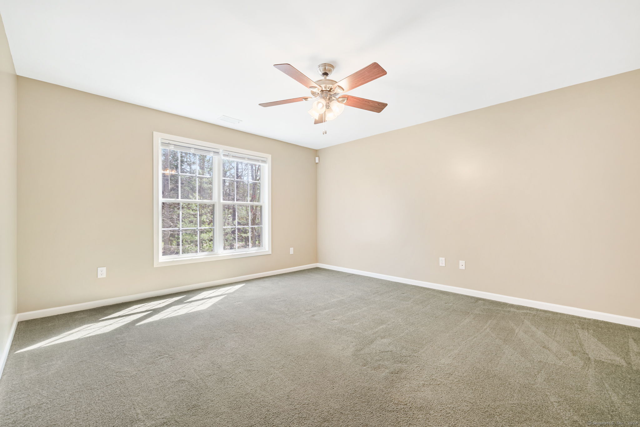 38 Brighton Park Way Bloomfield CT 06002