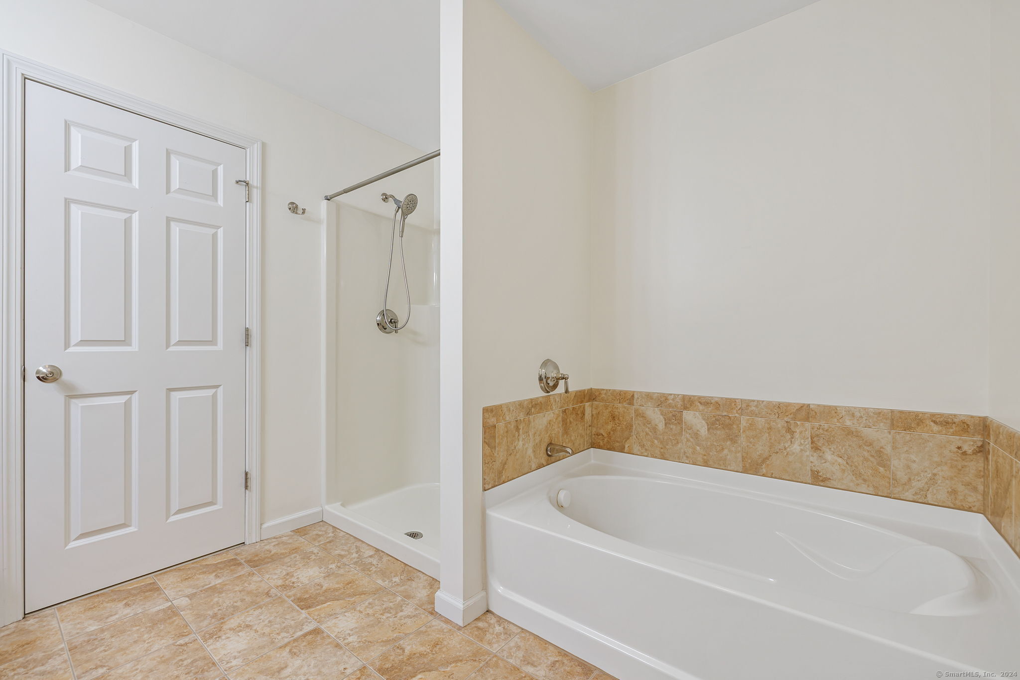 38 Brighton Park Way Bloomfield CT 06002