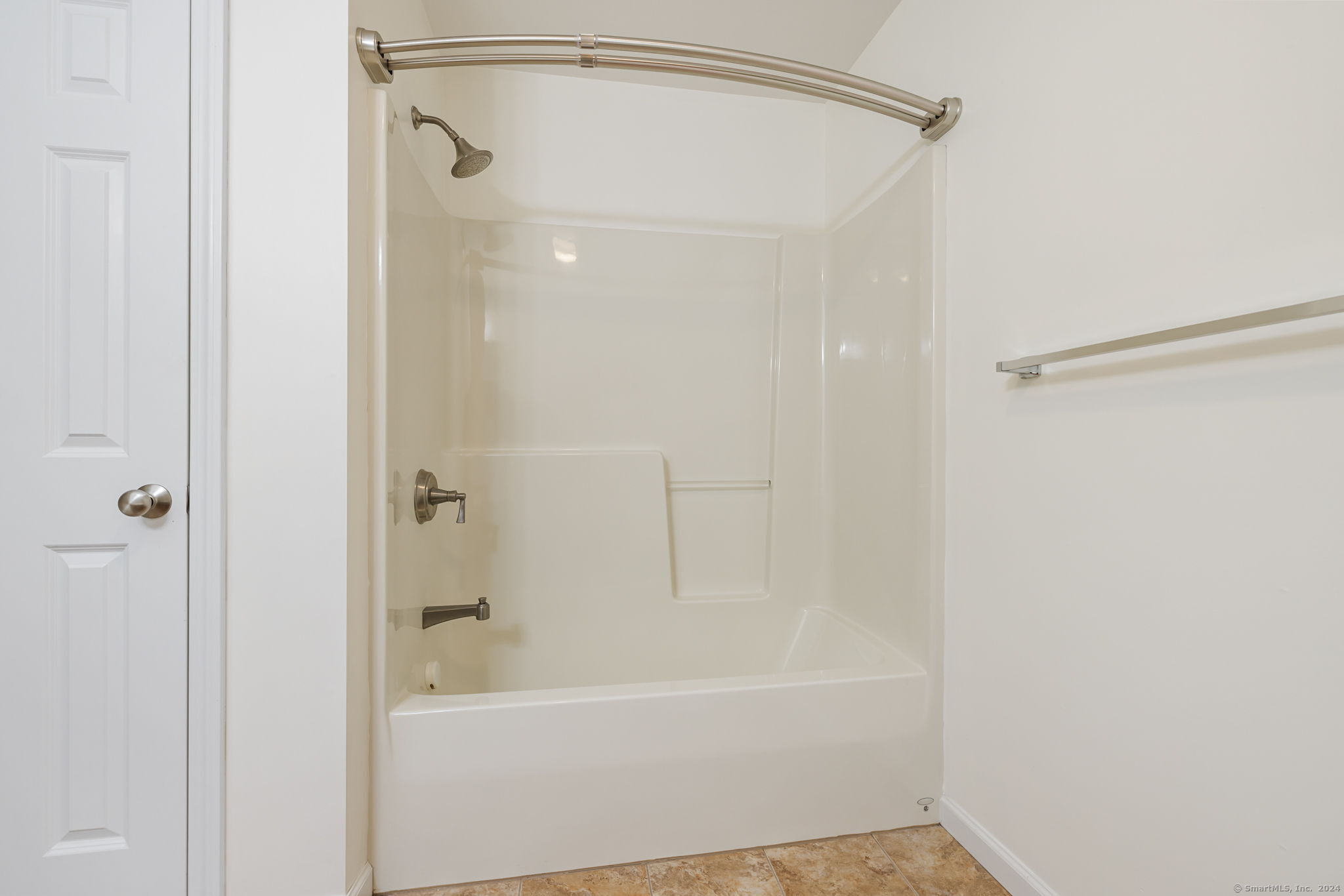 38 Brighton Park Way Bloomfield CT 06002