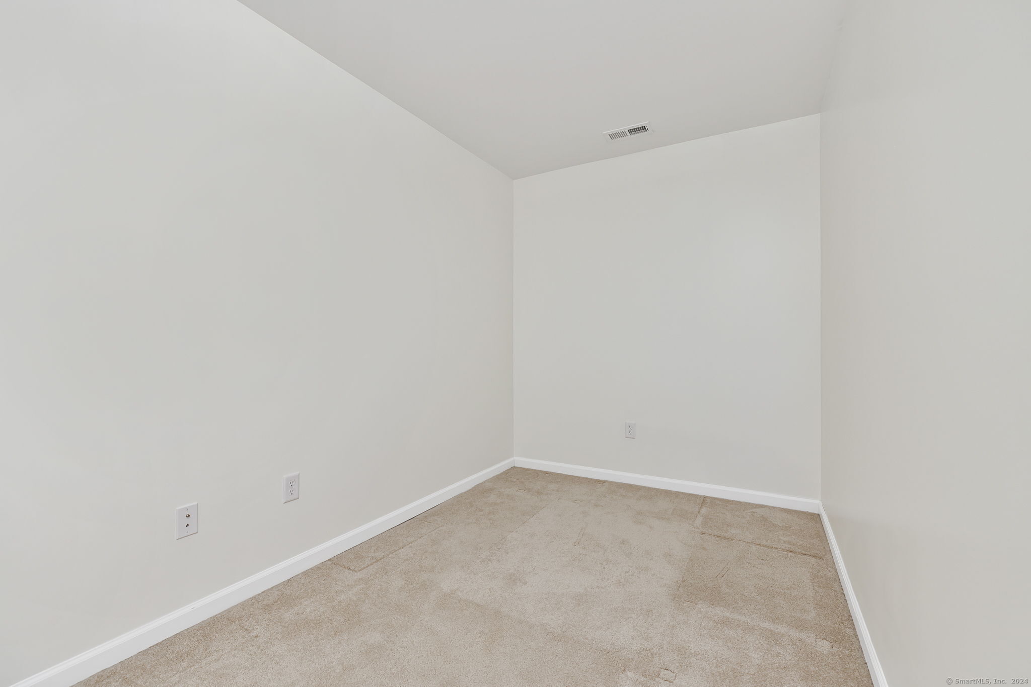 38 Brighton Park Way Bloomfield CT 06002