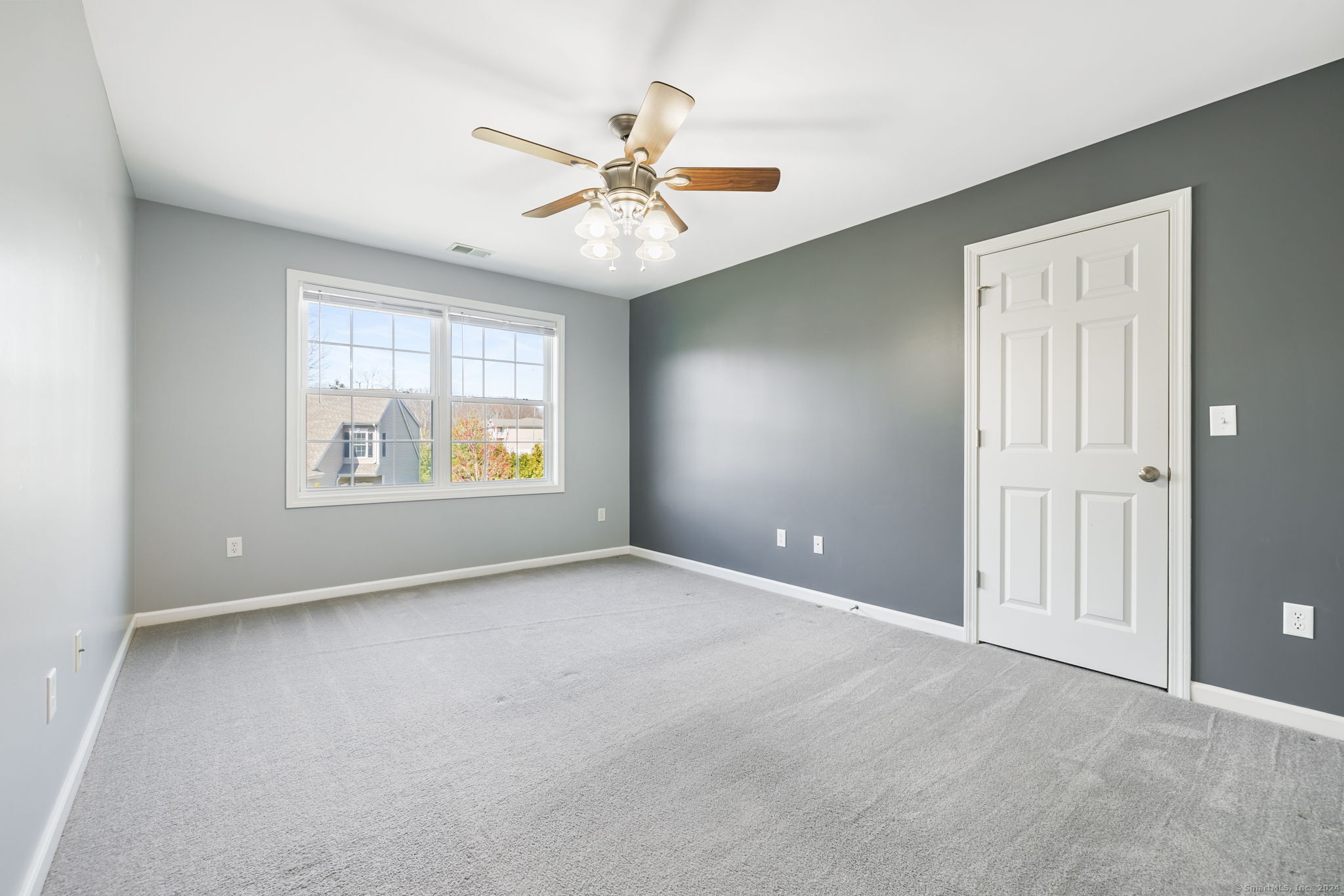 38 Brighton Park Way Bloomfield CT 06002