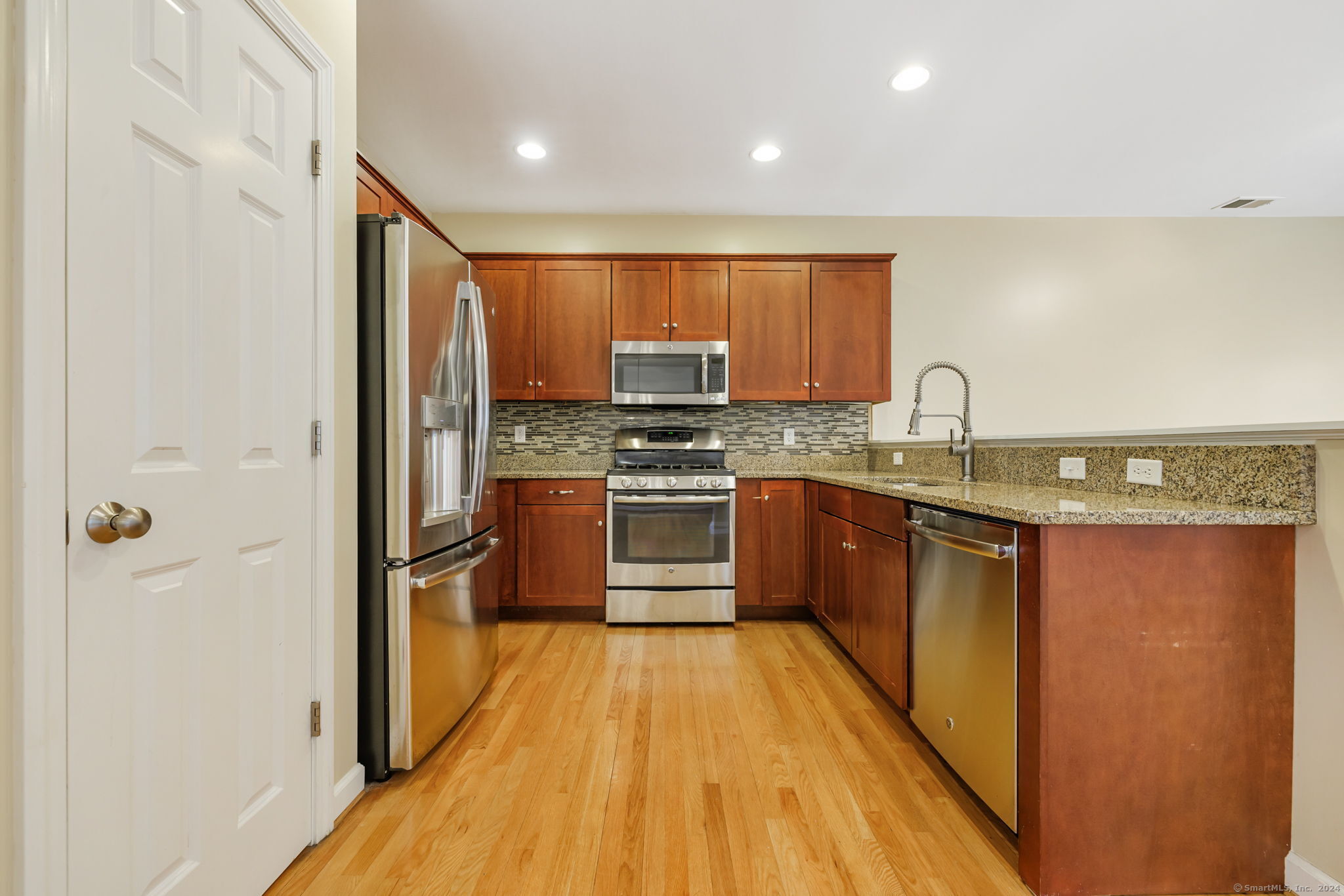 38 Brighton Park Way Bloomfield CT 06002