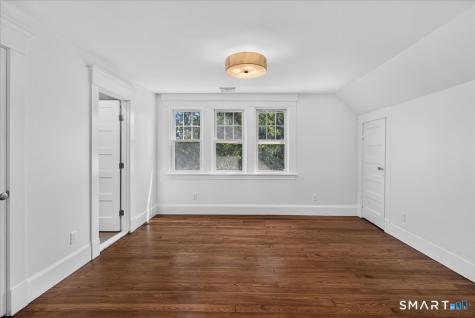 22 Pendleton Street New Haven CT 06511
