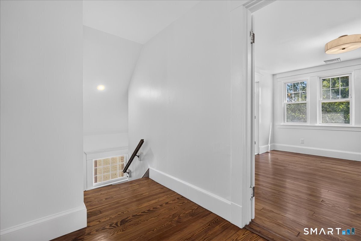 22 Pendleton Street New Haven CT 06511