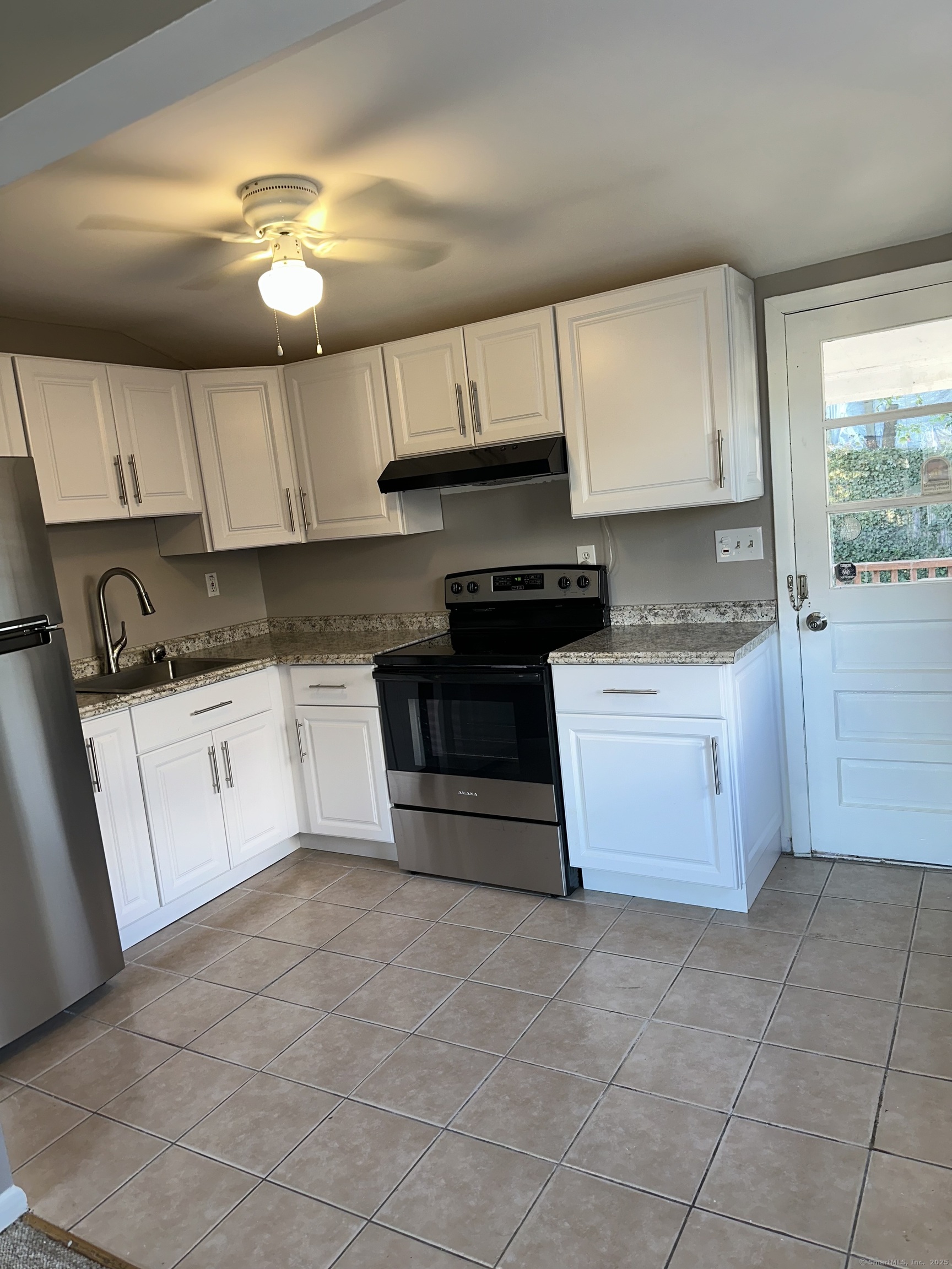 466 Merritt Street Bridgeport CT 06606