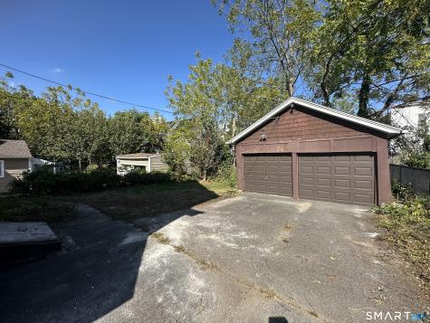 7 Hill Street Ansonia CT 06401