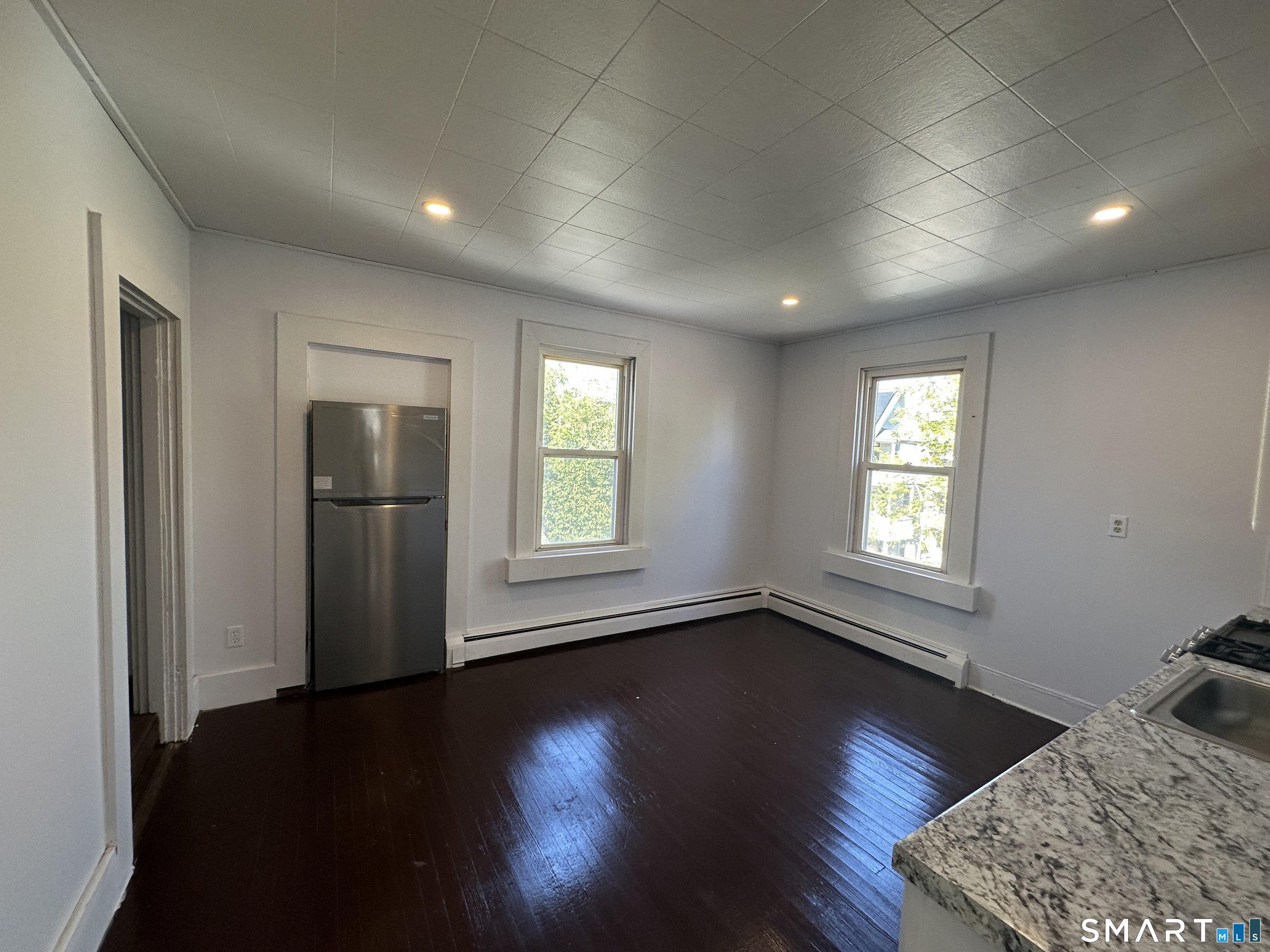 7 Hill Street Ansonia CT 06401