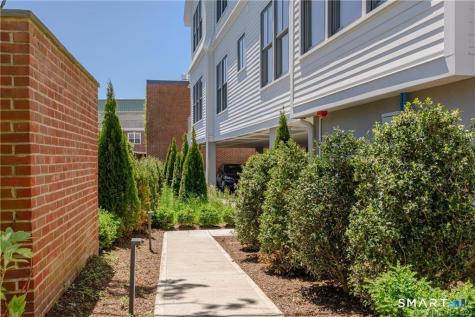 24 East Elm Street Greenwich CT 06830