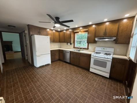 85 Burnham Street Berlin CT 06037