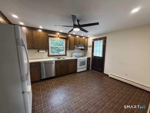 85 Burnham Street Berlin CT 06037