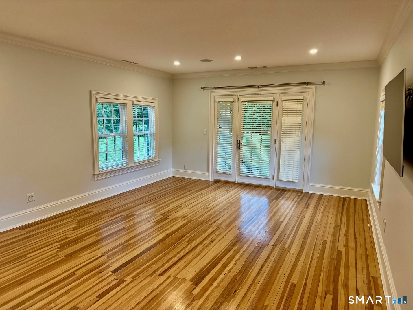 19 Deercliff Road Avon CT 06001