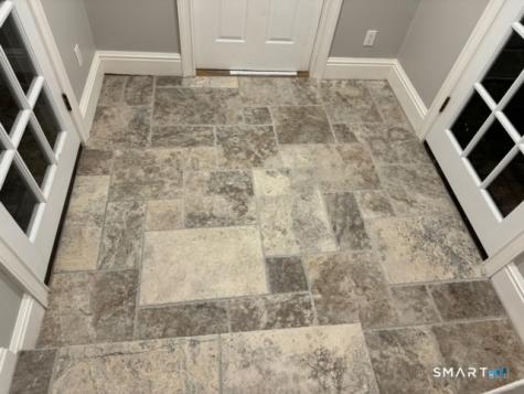 19 Deercliff Road Avon CT 06001