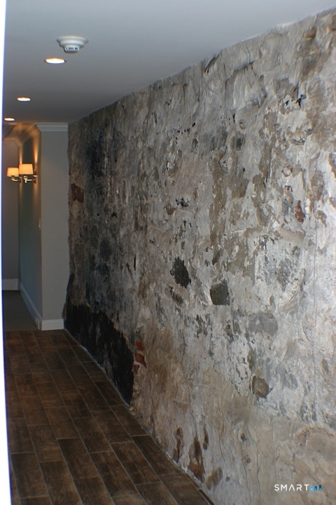 19 Deercliff Road Avon CT 06001
