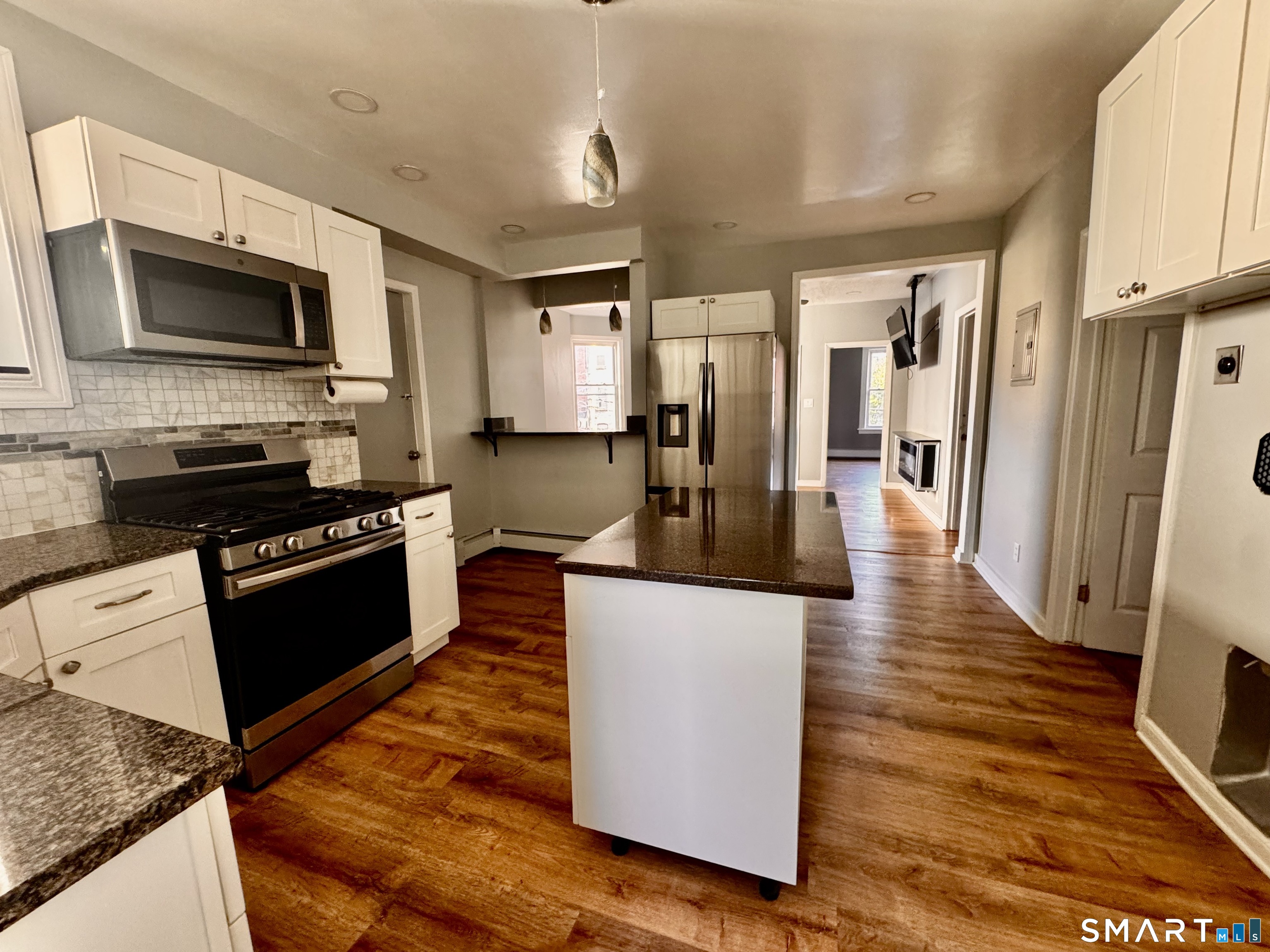 196 Russ Street Hartford CT 06106