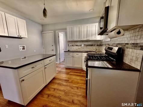 196 Russ Street Hartford CT 06106