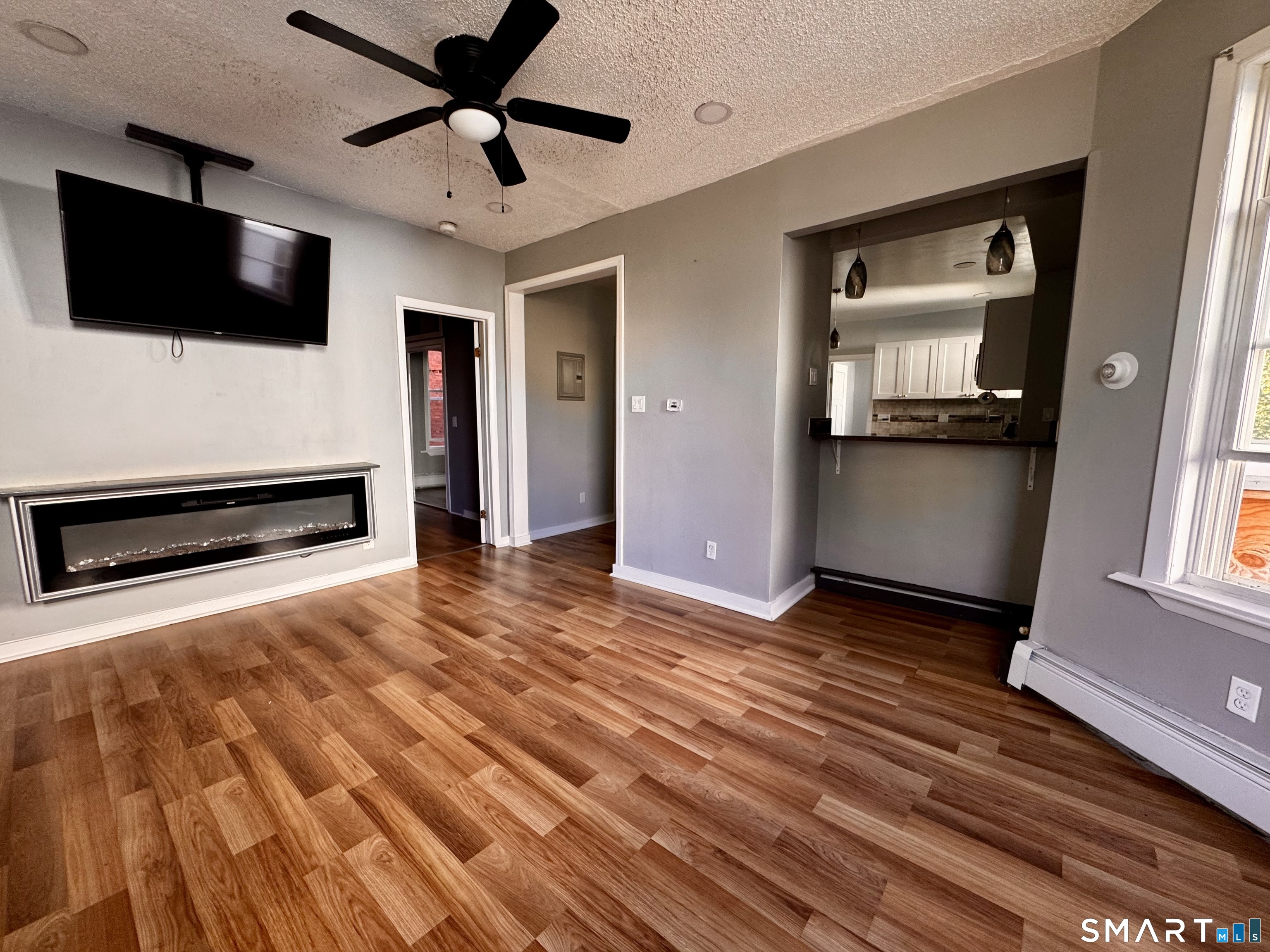 196 Russ Street Hartford CT 06106