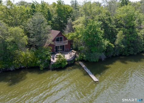 1 Island/chalet East Hampton CT 06424