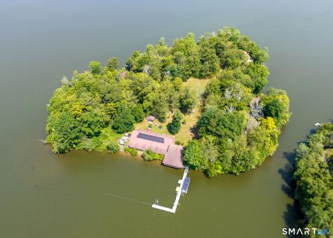 1 Island/chalet East Hampton CT 06424