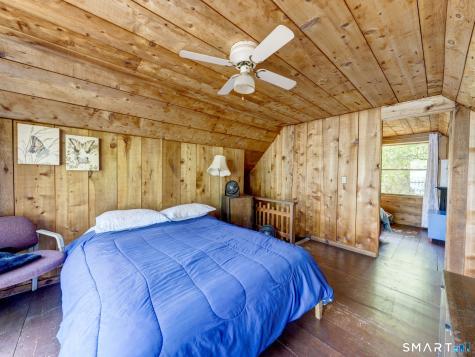 1 Island/chalet East Hampton CT 06424