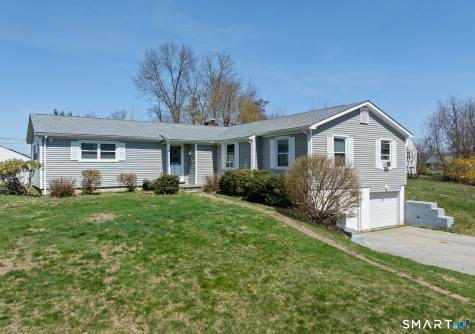 9 Evas Drive Brookfield CT 06804
