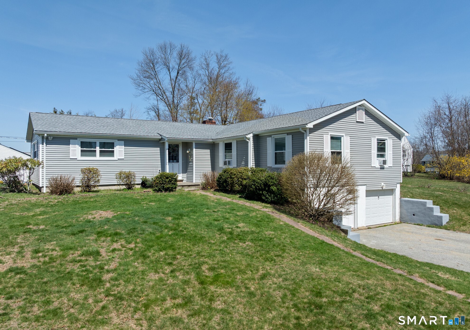 9 Evas Drive Brookfield CT 06804