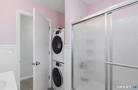 9 Evas Drive Brookfield CT 06804