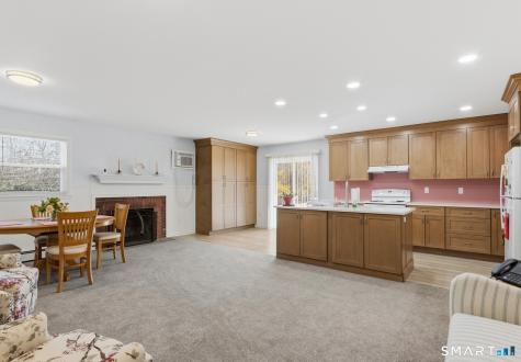 9 Evas Drive Brookfield CT 06804