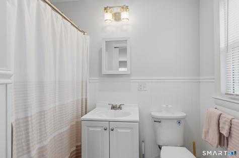 9 Evas Drive Brookfield CT 06804
