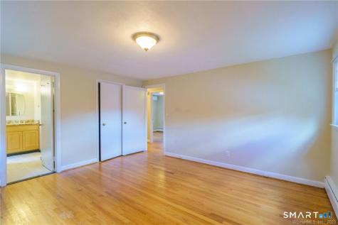 33 Sky View Drive West Hartford CT 06117
