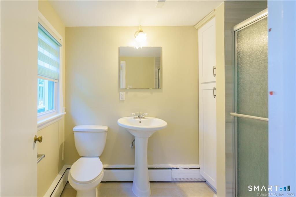 33 Sky View Drive West Hartford CT 06117