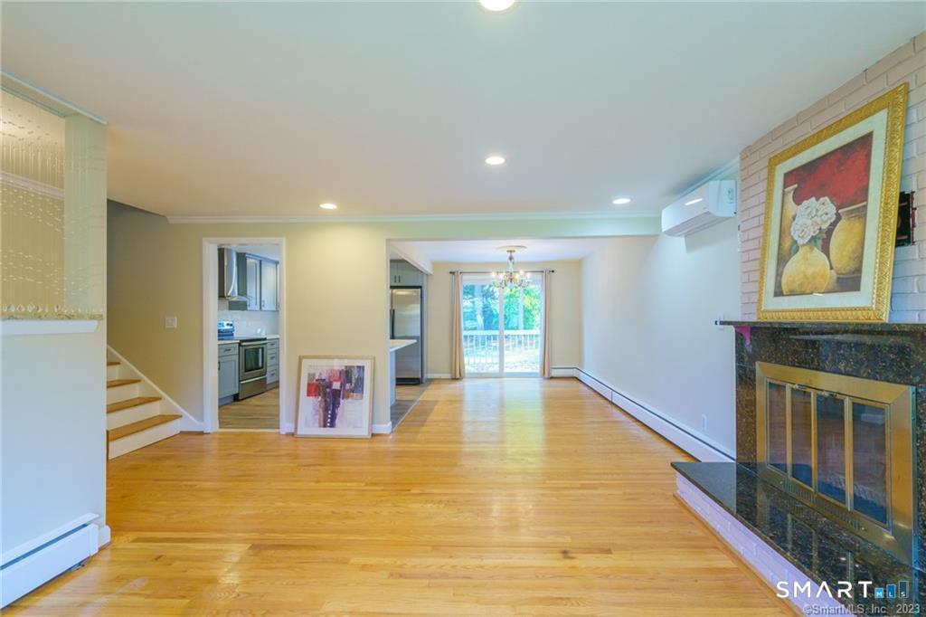 33 Sky View Drive West Hartford CT 06117