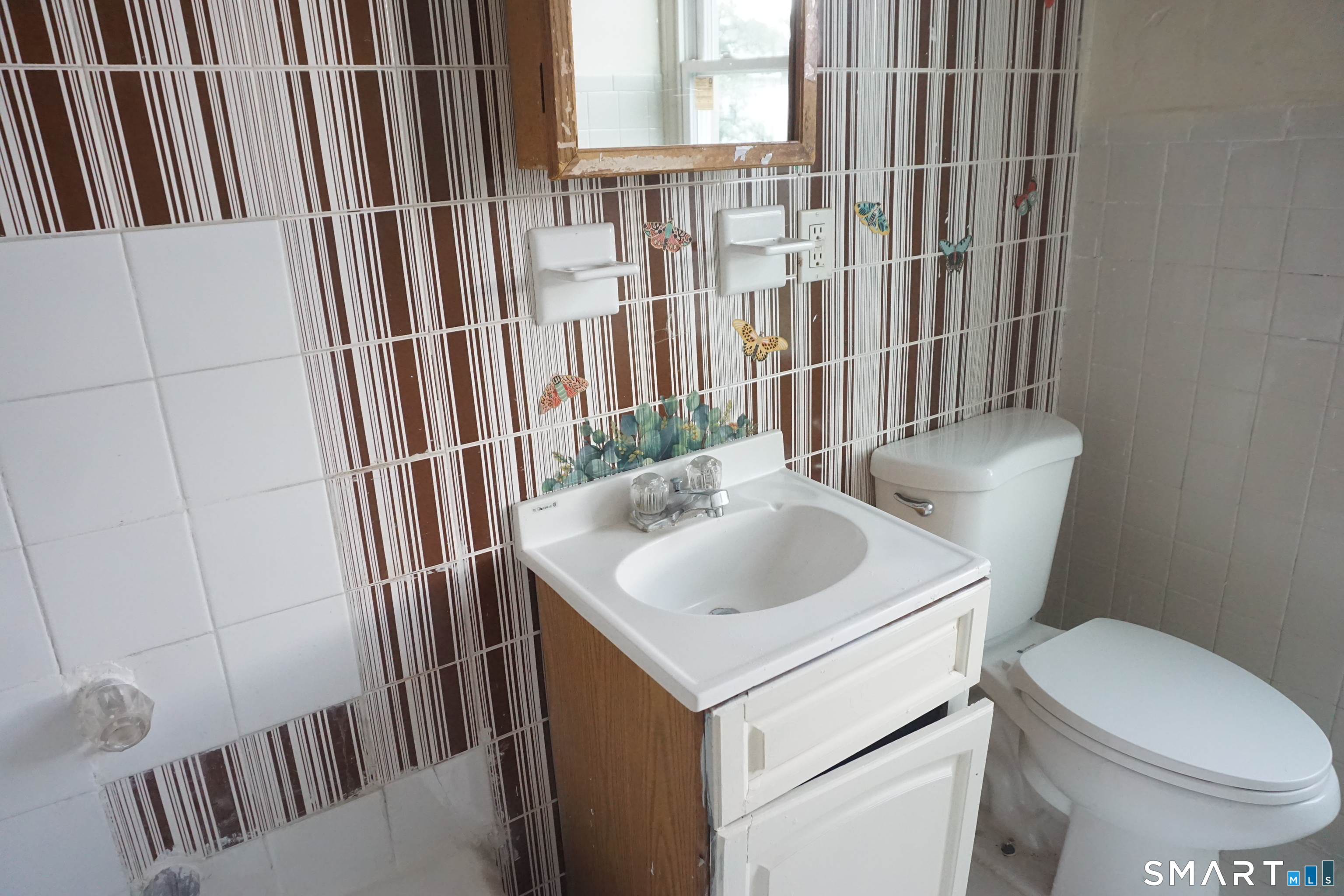 472 Prospect Avenue Hartford CT 06105