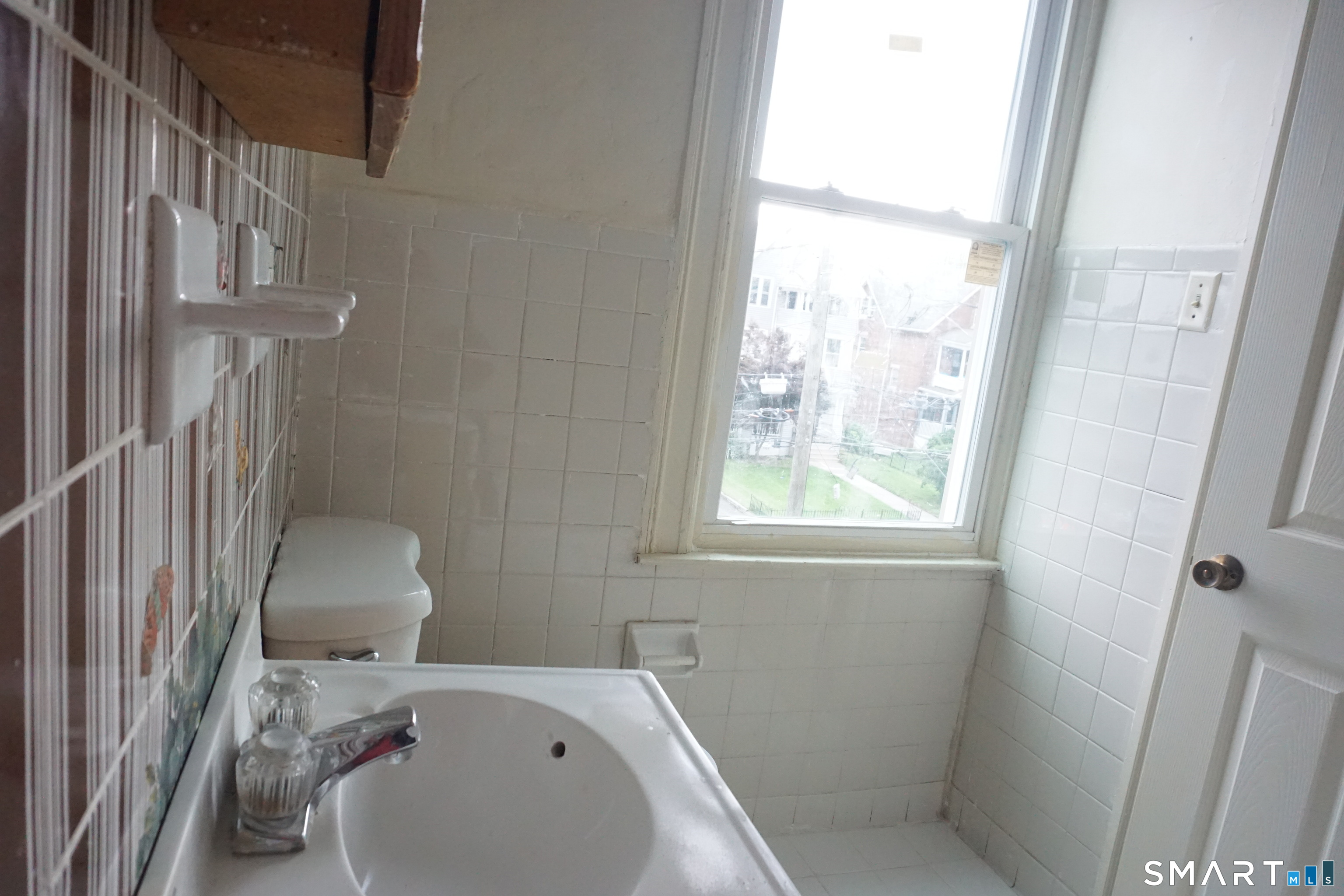 472 Prospect Avenue Hartford CT 06105