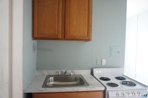 472 Prospect Avenue Hartford CT 06105