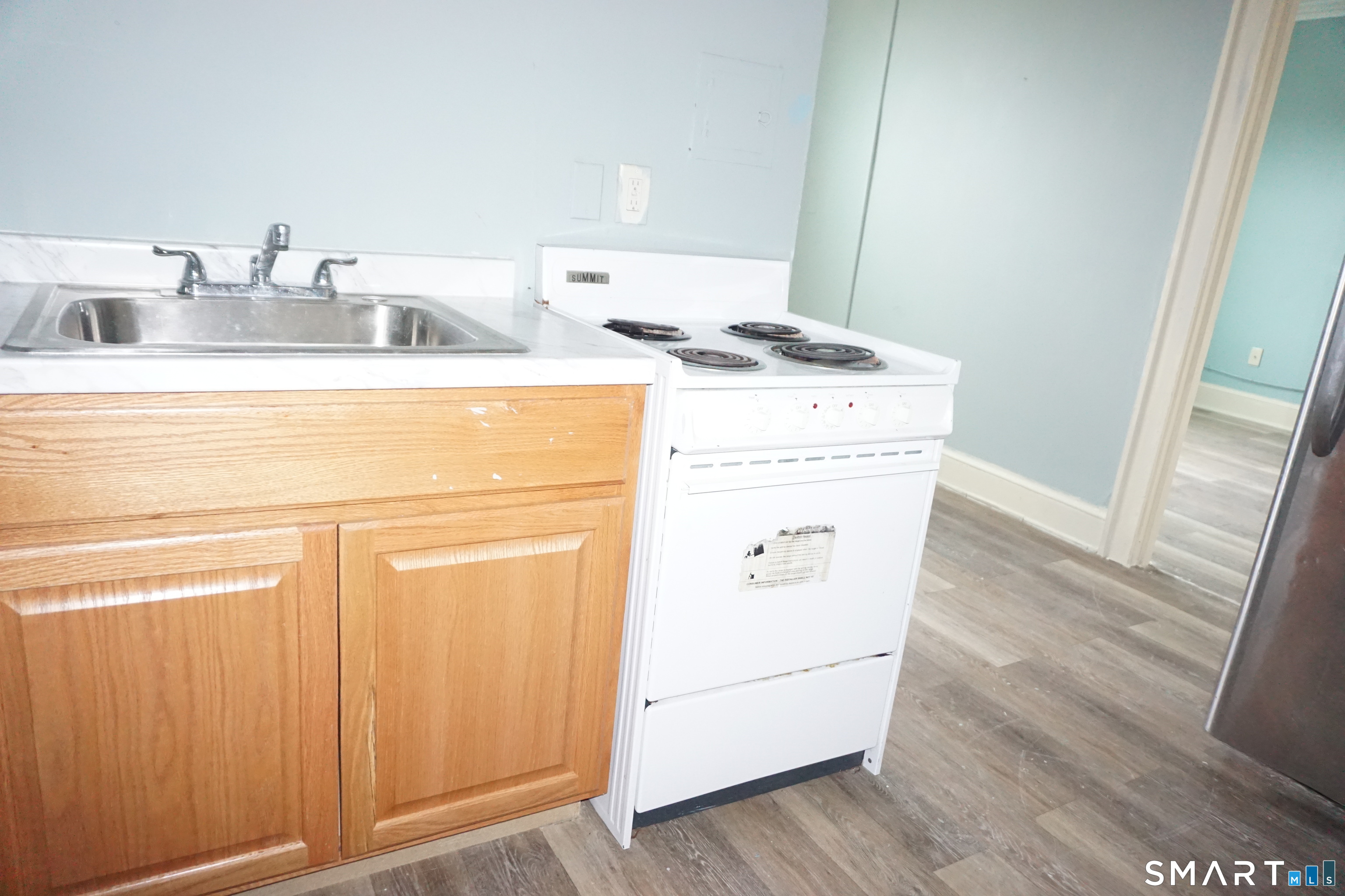 472 Prospect Avenue Hartford CT 06105
