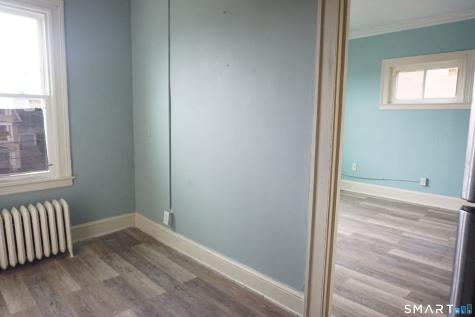 472 Prospect Avenue Hartford CT 06105