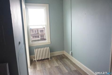 472 Prospect Avenue Hartford CT 06105