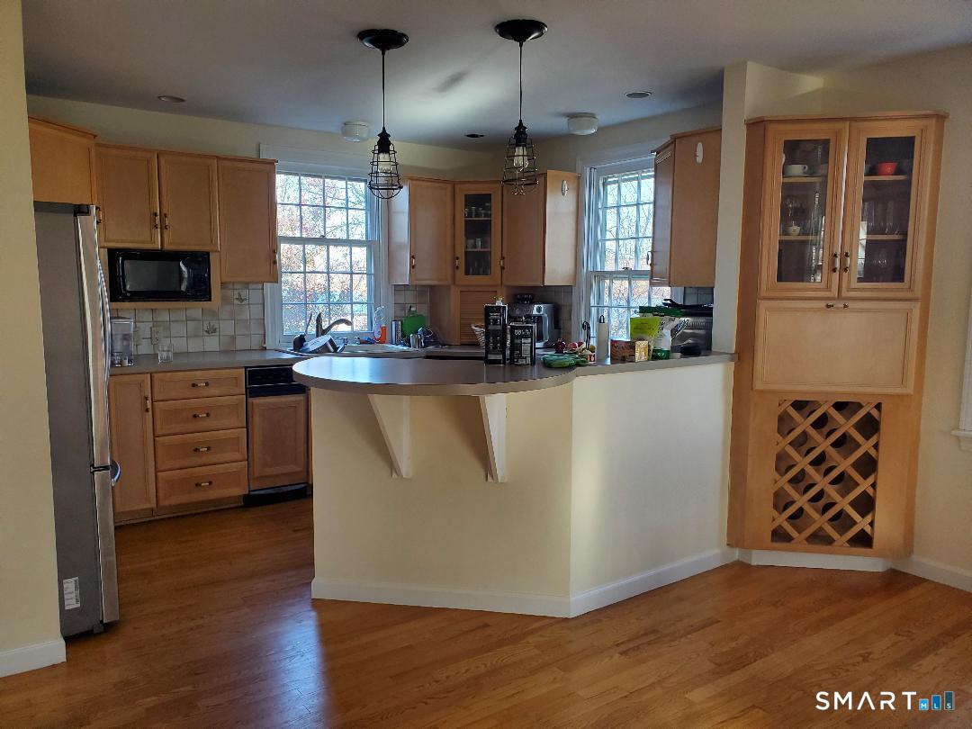 19 Grand Avenue New Haven CT 06513