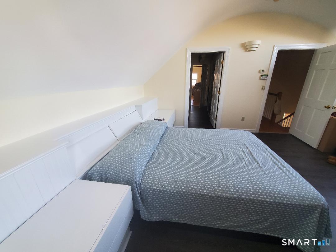 19 Grand Avenue New Haven CT 06513
