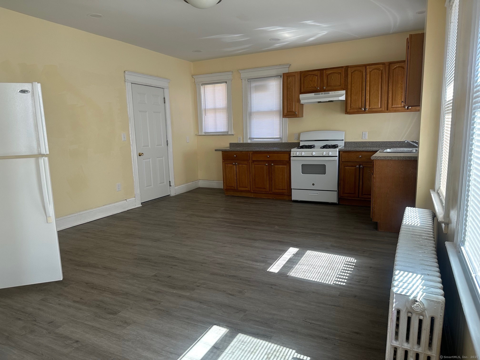 146 Adams Street Hartford CT 06112