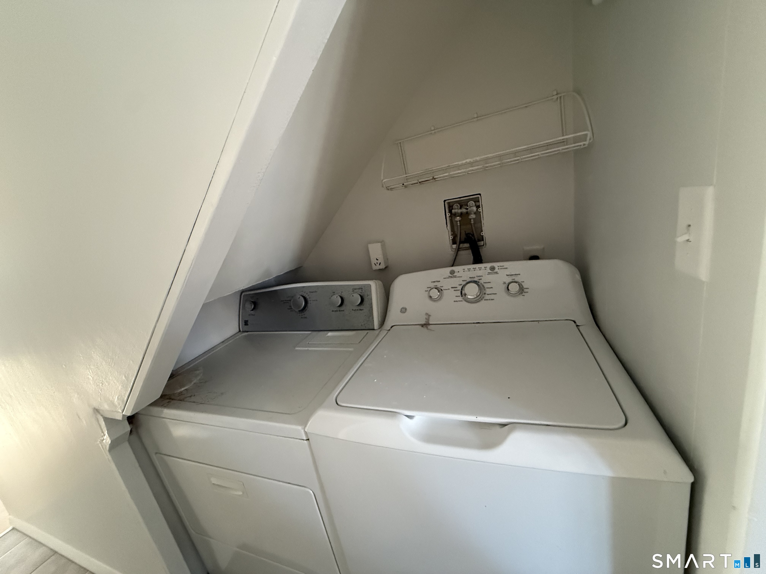 79 Elmwood Heights Colchester CT 06415