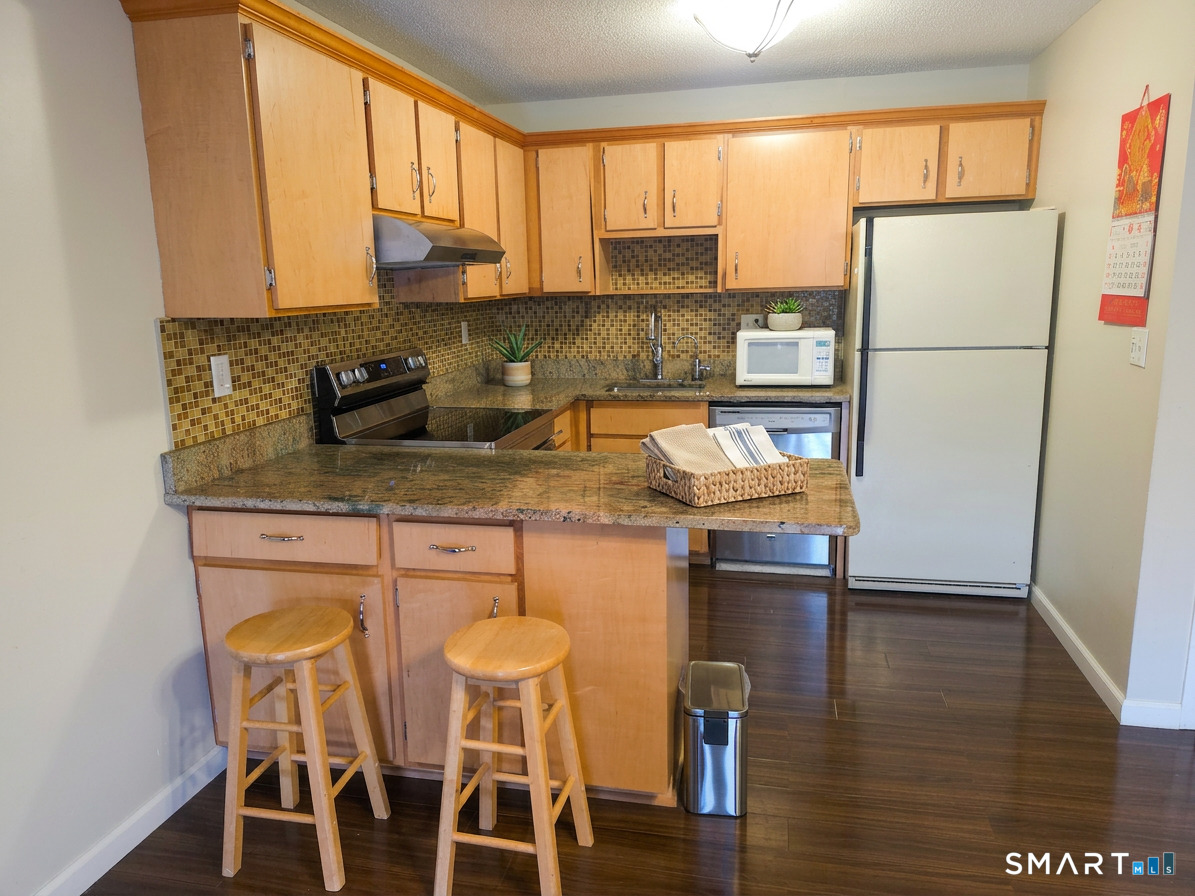 2320 Harbor View Drive Rocky Hill CT 06067