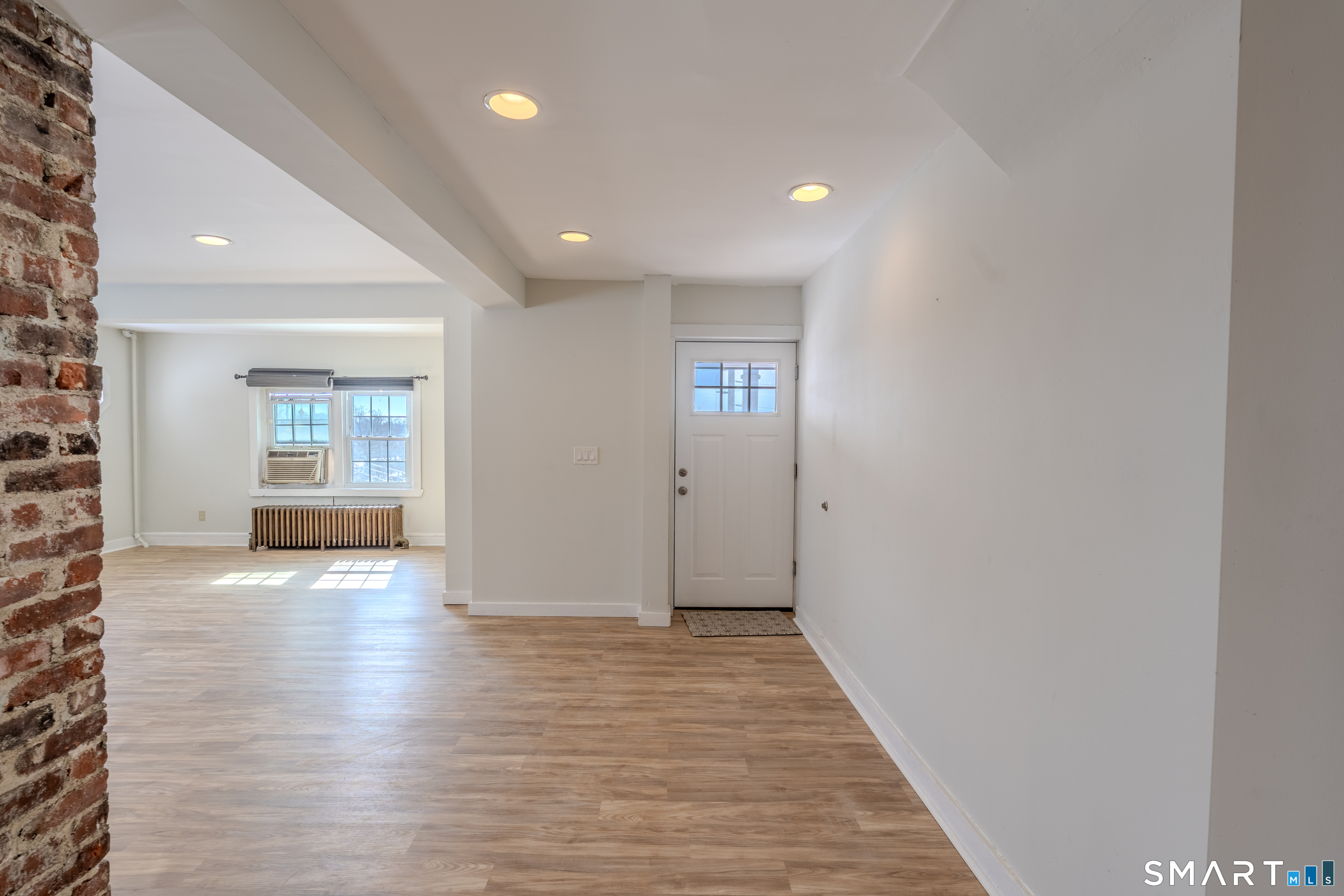 12 Jackson Avenue Stratford CT 06615