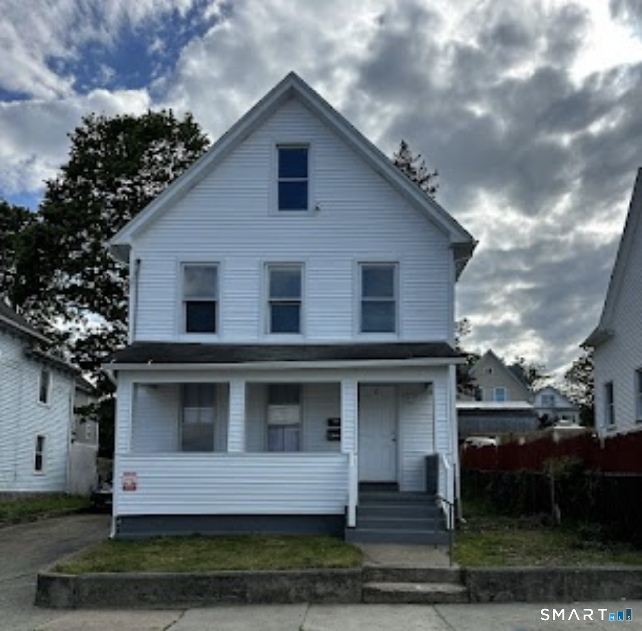 42 Spring Street New London CT 06320